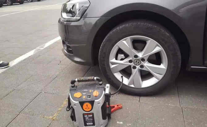 涟水汽车搭电案例
